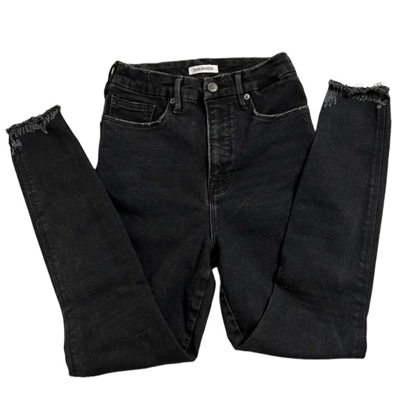 Good American Good Curve Crop 8/29 - Picture 4 of 11